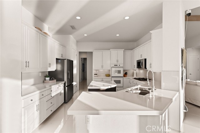 Detail Gallery Image 21 of 62 For 47410 via Cordova, La Quinta,  CA 92253 - 4 Beds | 3/1 Baths