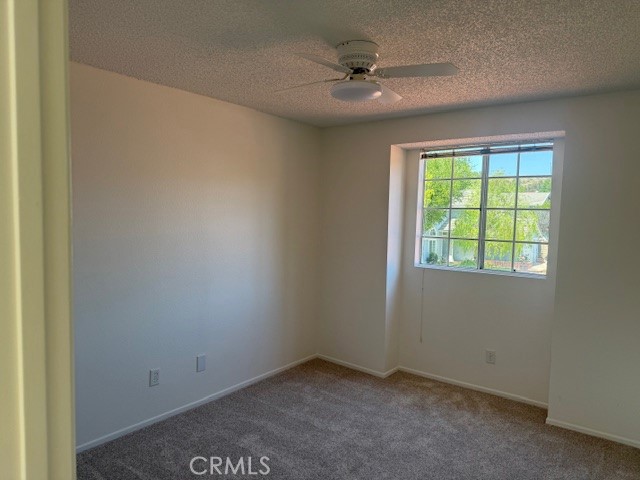Detail Gallery Image 8 of 21 For 22312 Oxford Ln, Saugus,  CA 91350 - 4 Beds | 3 Baths