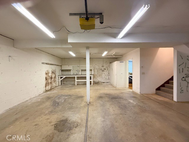 https://media.crmls.org/medias/0c2dbbb5-e5e8-4562-8915-837974263bd8.jpg?preset=X-Large
