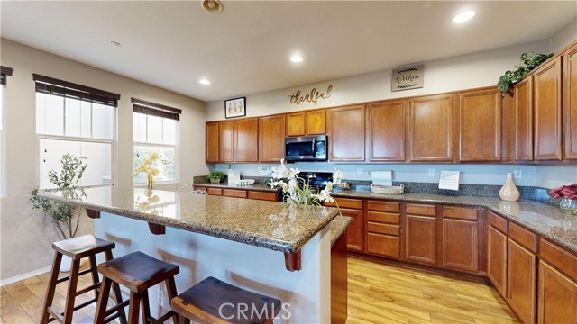 Detail Gallery Image 7 of 29 For 10375 Church, Rancho Cucamonga,  CA 91730 - 3 Beds | 2/1 Baths