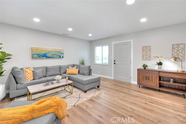Detail Gallery Image 8 of 73 For 130 S Turner Ave, West Covina,  CA 91791 - 3 Beds | 1 Baths