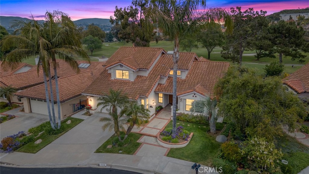 1249 Columbus Way, Vista, CA 92081