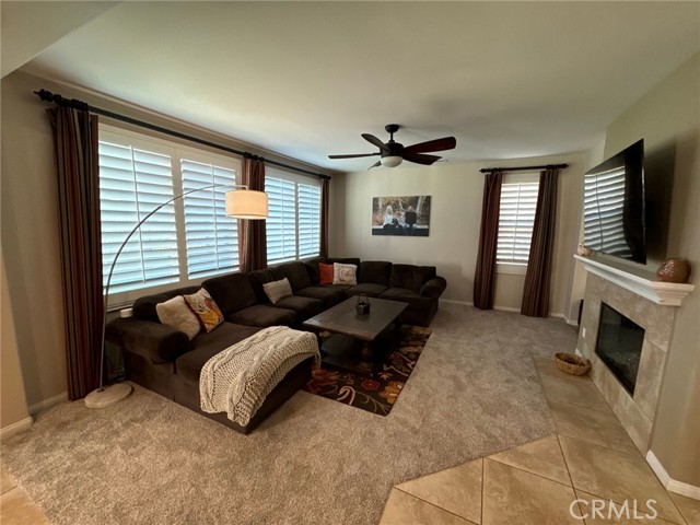 Detail Gallery Image 7 of 36 For 35429 Saddle Hill, Lake Elsinore,  CA 92532 - 4 Beds | 3 Baths