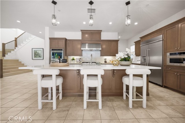 Detail Gallery Image 14 of 48 For 12000 Mirabel, Porter Ranch,  CA 91326 - 5 Beds | 4/1 Baths