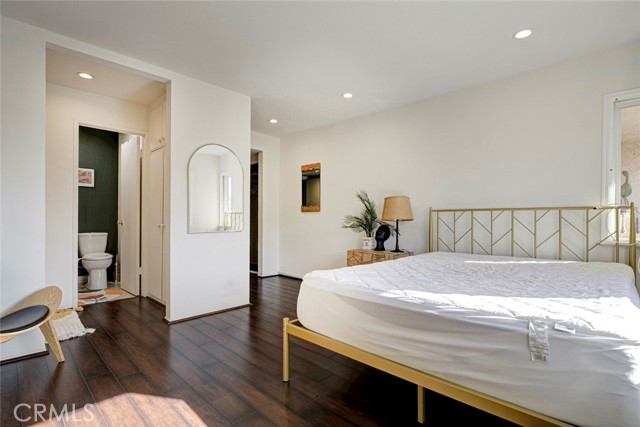 Detail Gallery Image 20 of 26 For 2940 N Verdugo Rd #305,  Glendale,  CA 91208 - 2 Beds | 2 Baths