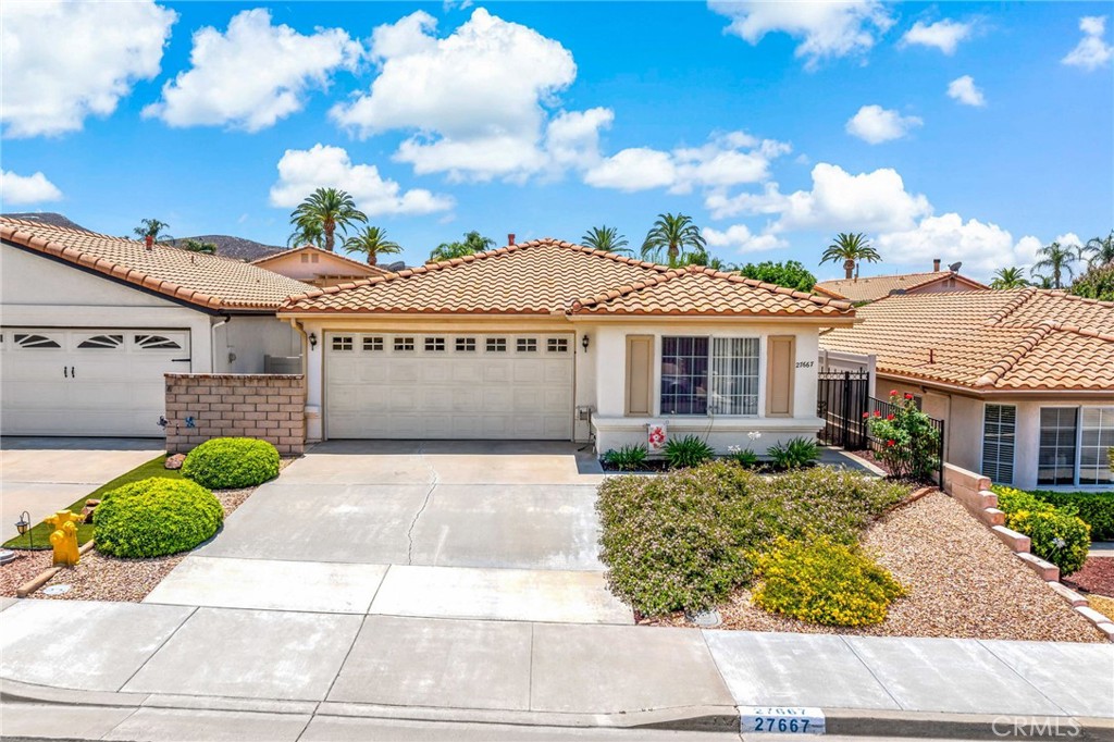 27667 Calle Ladera