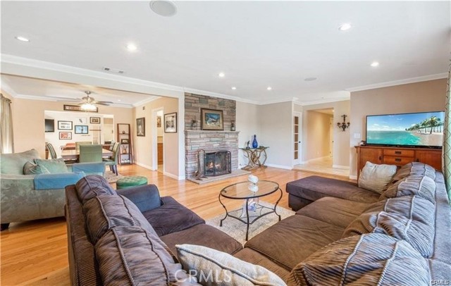 Detail Gallery Image 6 of 11 For 12091 Ora St a,  Garden Grove,  CA 92840 - 3 Beds | 2 Baths