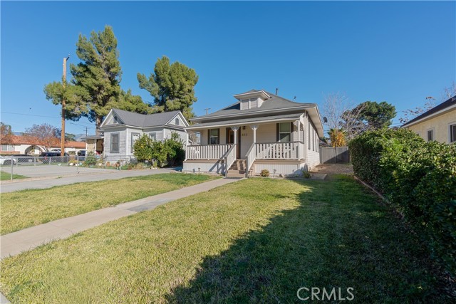 Detail Gallery Image 2 of 24 For 632 Church, Redlands,  CA 92374 - 3 Beds | 2 Baths