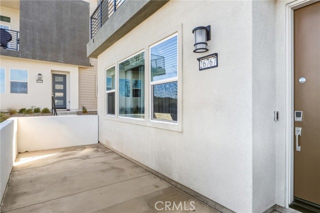 Detail Gallery Image 4 of 43 For 26767 Laurel Mountain Loop, Valencia,  CA 91381 - 4 Beds | 3 Baths