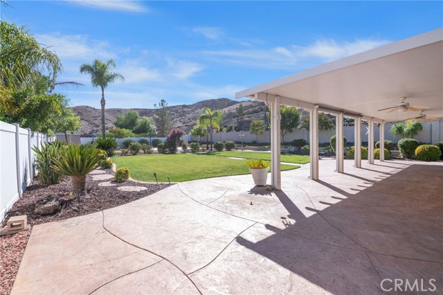 Detail Gallery Image 13 of 48 For 3829 Agave Court, Perris,  CA 92570 - 4 Beds | 2/1 Baths