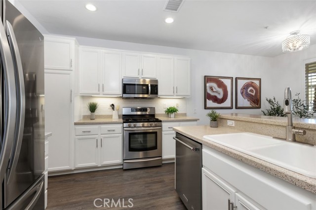 11 Chadron Circle, Ladera Ranch CA: https://media.crmls.org/medias/0c3263e0-fb1d-44a8-bfa5-8bf5e74a45dc.jpg