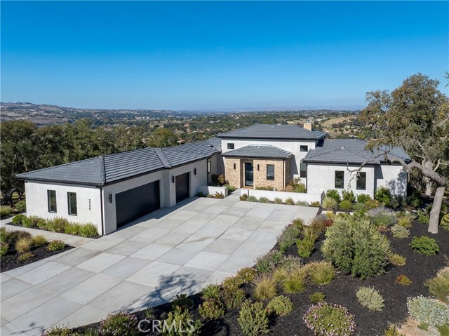 Detail Gallery Image 4 of 57 For 2220 Battering Rock, Templeton,  CA 93465 - 3 Beds | 4 Baths