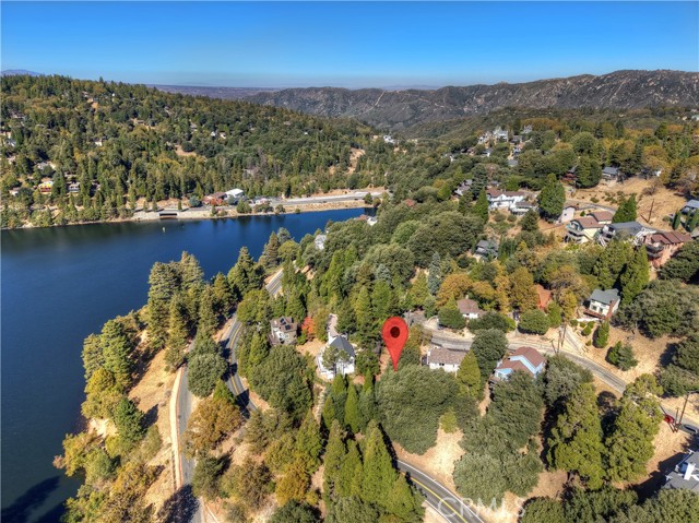 Detail Gallery Image 9 of 14 For 428 Delle Dr, Crestline,  CA 92325 - – Beds | – Baths