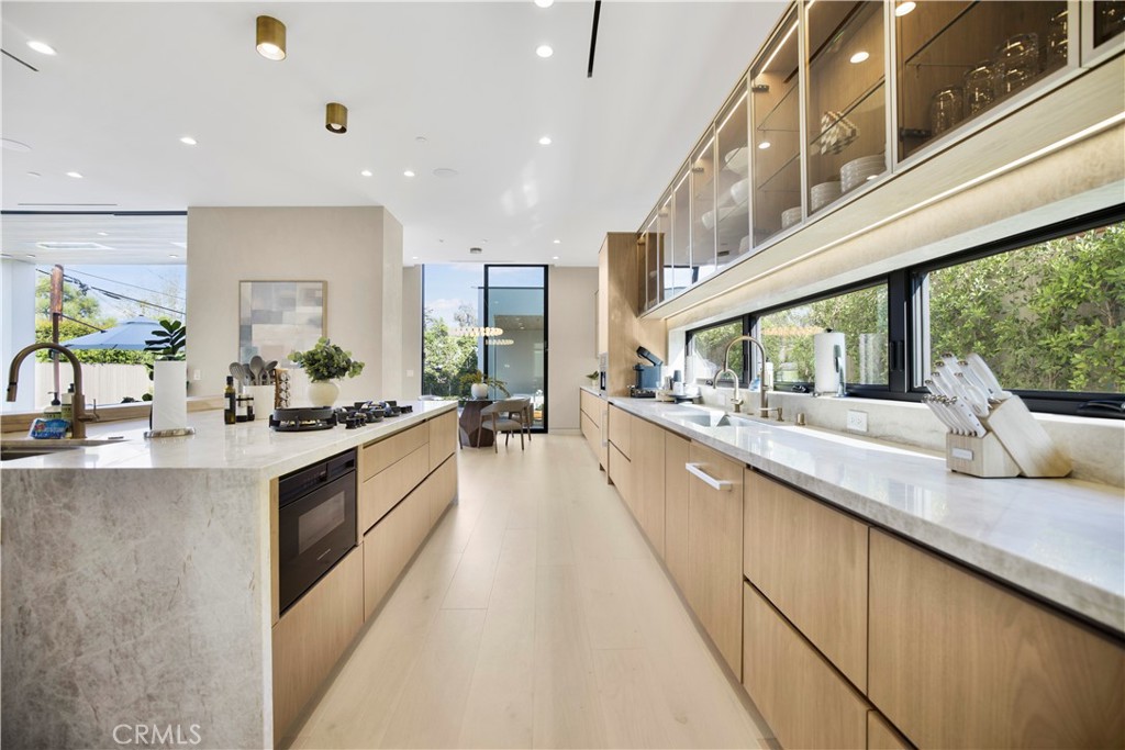 MLS #SR25274661 image #8