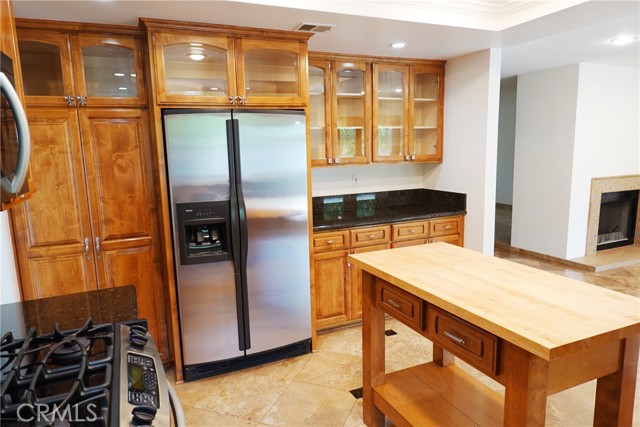 Detail Gallery Image 18 of 39 For 6232 Hesperia Ave, Encino,  CA 91316 - 3 Beds | 2/1 Baths