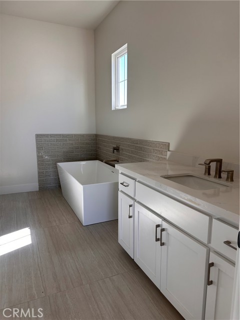 Image 8 of 13 For 5823 Morning Glory Drive