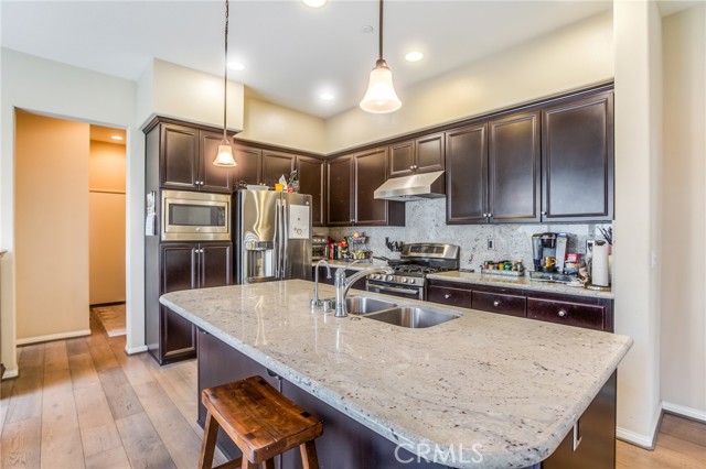 Detail Gallery Image 6 of 55 For 20310 Paseo Los Arcos, Porter Ranch,  CA 91326 - 4 Beds | 3 Baths