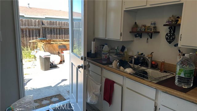Detail Gallery Image 8 of 33 For 4015 W 147th St, Lawndale,  CA 90260 - – Beds | – Baths