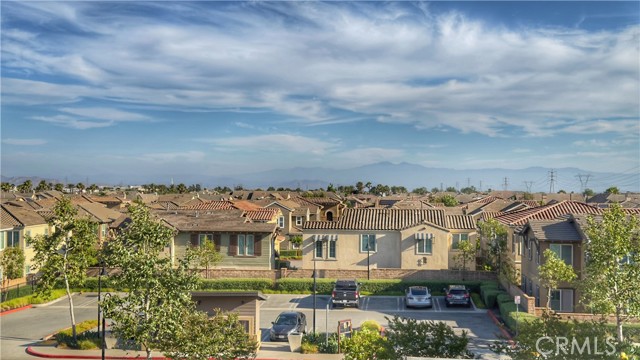 7467 Solstice Place, Rancho Cucamonga CA: https://media.crmls.org/medias/0c352a56-681e-49b3-8d19-c95c68e74114.jpg