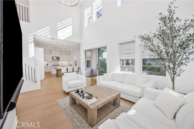 Detail Gallery Image 3 of 37 For 121 Fremont, Lake Forest,  CA 92630 - 4 Beds | 3 Baths