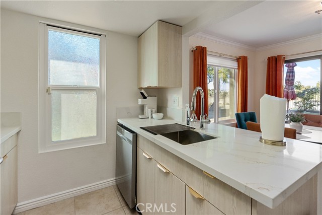 43376 Cook Street, Palm Desert CA: https://media.crmls.org/medias/0c35b014-786b-4baf-af7c-099d5701276a.jpg