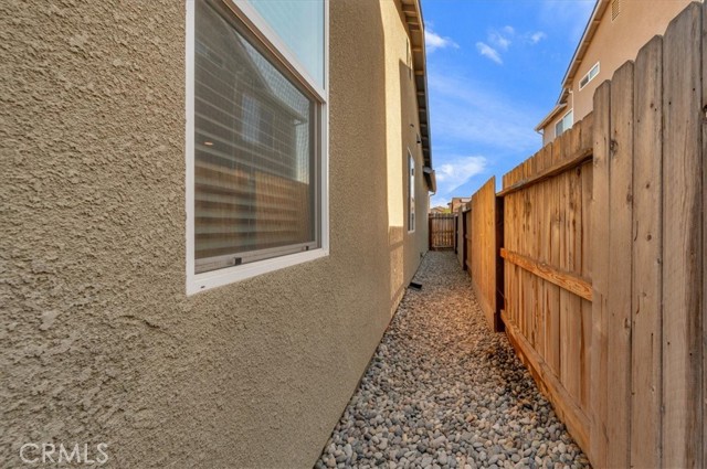 Detail Gallery Image 36 of 55 For 6125 W Willis Ave, Fresno,  CA 93723 - 2 Beds | 2 Baths