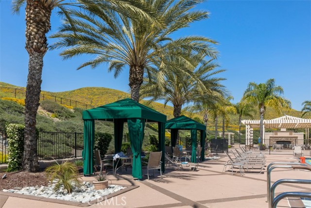 29530 Winding Brook Drive, Menifee CA: https://media.crmls.org/medias/0c37983c-f9ea-421a-a154-074ddf18ca2b.jpg