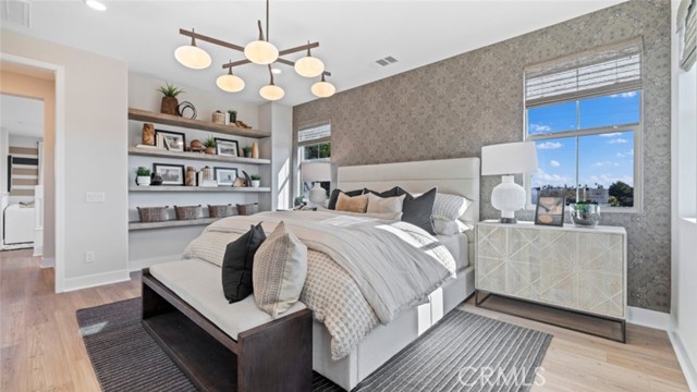 Detail Gallery Image 16 of 34 For 9642 Dawning Dr, Huntington Beach,  CA 92646 - 4 Beds | 4/1 Baths