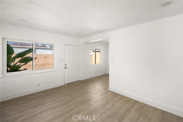 Detail Gallery Image 43 of 62 For 825 S Shelton St, Santa Ana,  CA 92703 - 3 Beds | 3 Baths