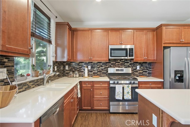 Detail Gallery Image 8 of 32 For 497 Carly Anne Dr, Merced,  CA 95341 - 4 Beds | 2/1 Baths