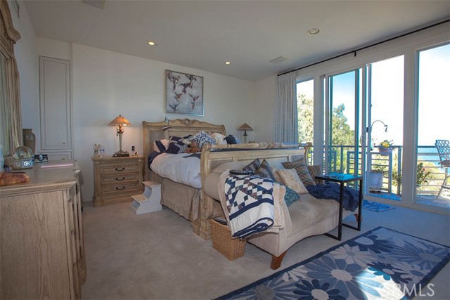 Detail Gallery Image 14 of 55 For 20700 Rockpoint Way, Malibu,  CA 90265 - 4 Beds | 3/1 Baths