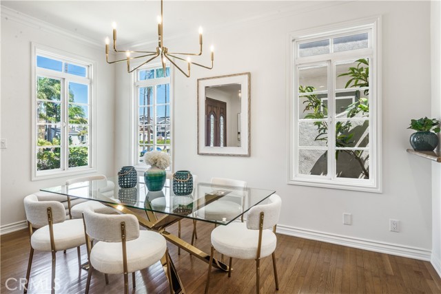 608 Knob Hill Avenue, Redondo Beach, California 90277, 3 Bedrooms Bedrooms, ,2 BathroomsBathrooms,Residential,For Sale,Knob Hill,SB26073677