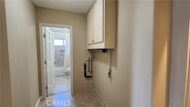 Detail Gallery Image 11 of 18 For 927 W 3rd St, Azusa,  CA 91702 - 2 Beds | 1 Baths