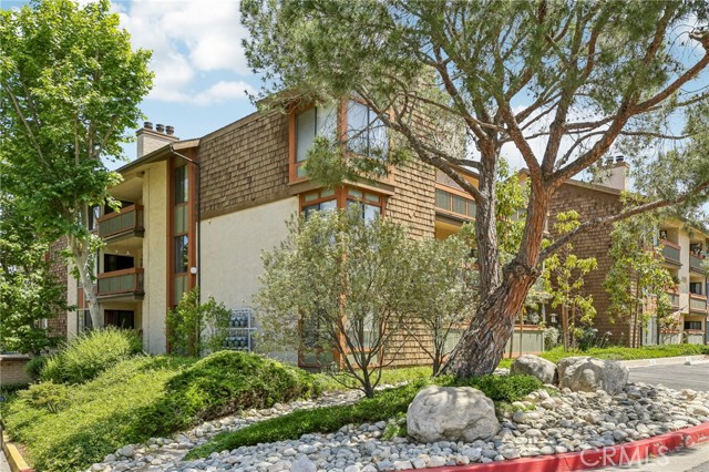 Detail Gallery Image 1 of 33 For 2506 E Willow Street #302,  Signal Hill,  CA 90755 - 2 Beds | 2 Baths