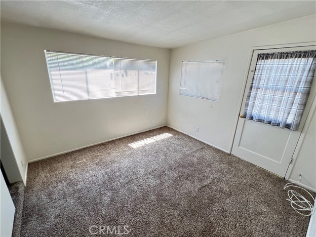 1205 N Piedmont Drive, Anaheim CA: https://media.crmls.org/medias/0c395046-06ce-4718-879f-6441593fd841.jpg