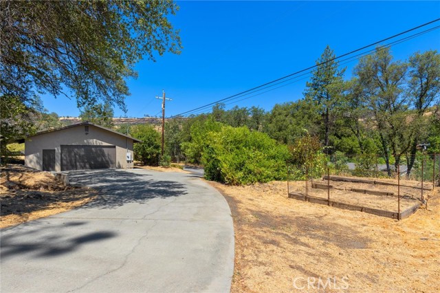 Detail Gallery Image 5 of 24 For 1926 Honey Run Rd, Chico,  CA 95928 - – Beds | – Baths