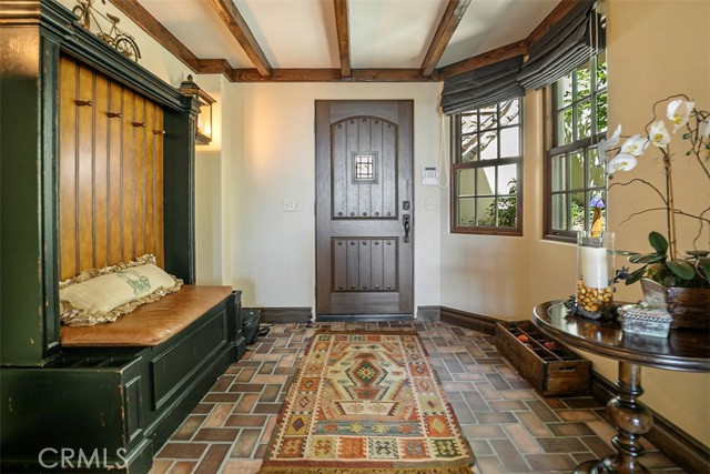 28087 North Shore Road, Lake Arrowhead CA: https://media.crmls.org/medias/0c39daab-383c-4a49-90f4-89b1892a91bc.jpg
