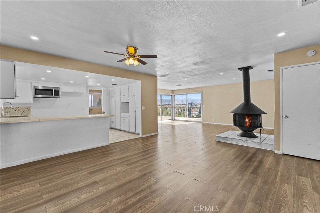 MLS #CV25270815 image #10