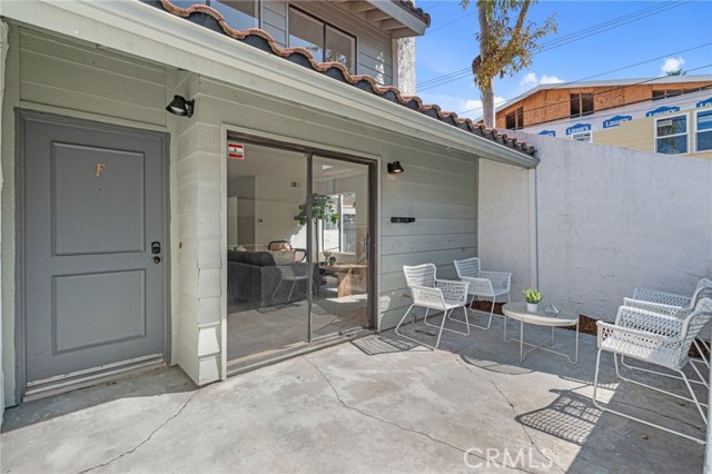 Detail Gallery Image 3 of 33 For 7342 Bright Ave #F,  Whittier,  CA 90602 - 3 Beds | 2/1 Baths