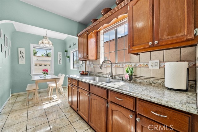Detail Gallery Image 10 of 32 For 8464 San Miguel Ave, South Gate,  CA 90280 - 2 Beds | 1 Baths