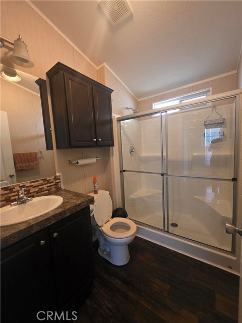 Detail Gallery Image 9 of 15 For 812 N Loren Ave #18,  Azusa,  CA 91702 - 3 Beds | 2 Baths