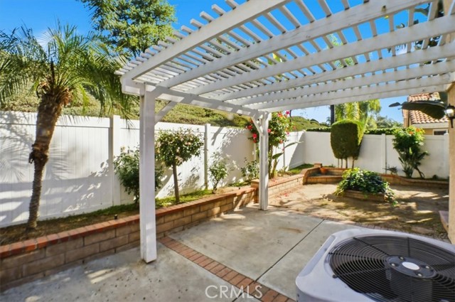 Detail Gallery Image 38 of 46 For 29340 Crest View Ln, Highland,  CA 92346 - 3 Beds | 2/1 Baths