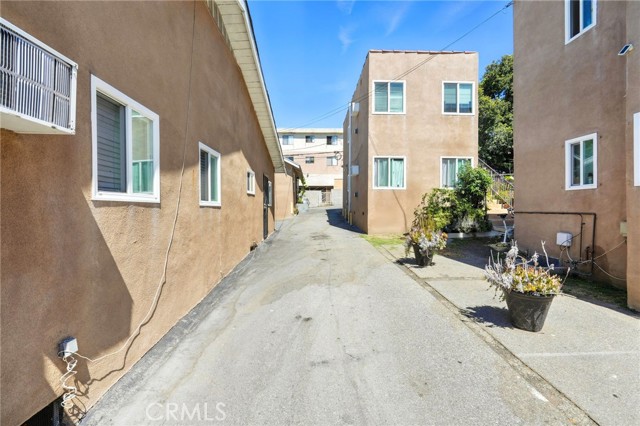 Detail Gallery Image 10 of 15 For 1151 Cornwell St, Los Angeles,  CA 90033 - – Beds | – Baths