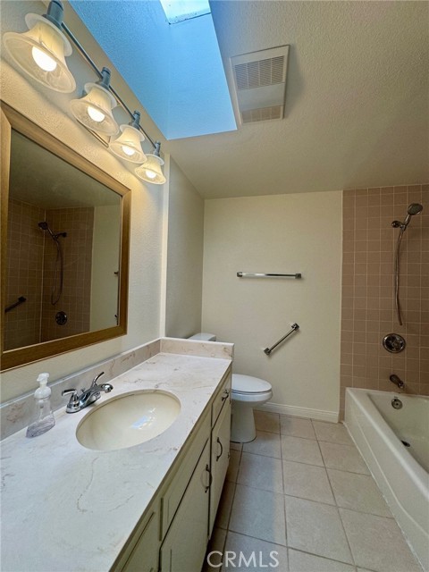 Detail Gallery Image 20 of 25 For 589 Avenida Majorca #C,  Laguna Woods,  CA 92637 - 2 Beds | 2 Baths