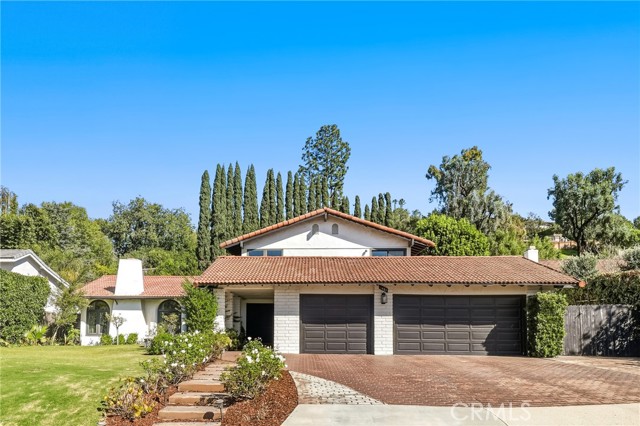 Detail Gallery Image 2 of 61 For 1461 Longmont Pl, North Tustin,  CA 92705 - 5 Beds | 4 Baths