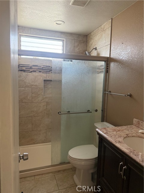 Detail Gallery Image 5 of 9 For 1818 Goodwin, Vista,  CA 92084 - 3 Beds | 2 Baths