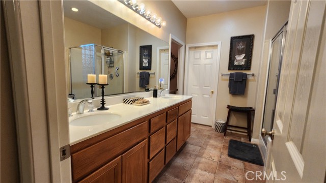 Detail Gallery Image 26 of 70 For 24946 Elmwood St, Corona,  CA 92883 - 4 Beds | 4 Baths