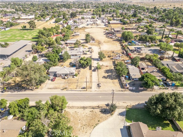 Detail Gallery Image 4 of 26 For 2161 Blake St, San Bernardino,  CA 92407 - 6 Beds | 3 Baths