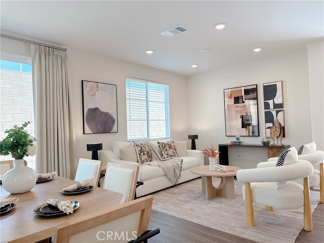 Detail Gallery Image 4 of 18 For 1439 Prairie Rose Lane, Upland,  CA 91786 - 3 Beds | 2/1 Baths