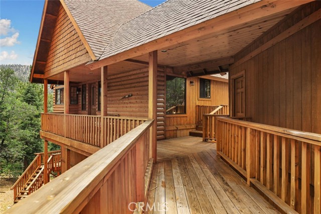 Detail Gallery Image 9 of 47 For 43427 Ridgecrest Dr, Big Bear Lake,  CA 92315 - 3 Beds | 3/1 Baths